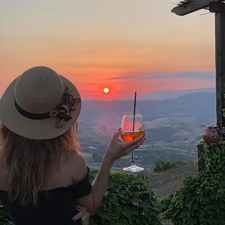 Holiday home Evergreen House