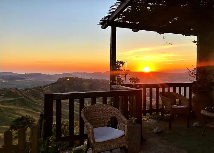 Evergreen House Агрідженто